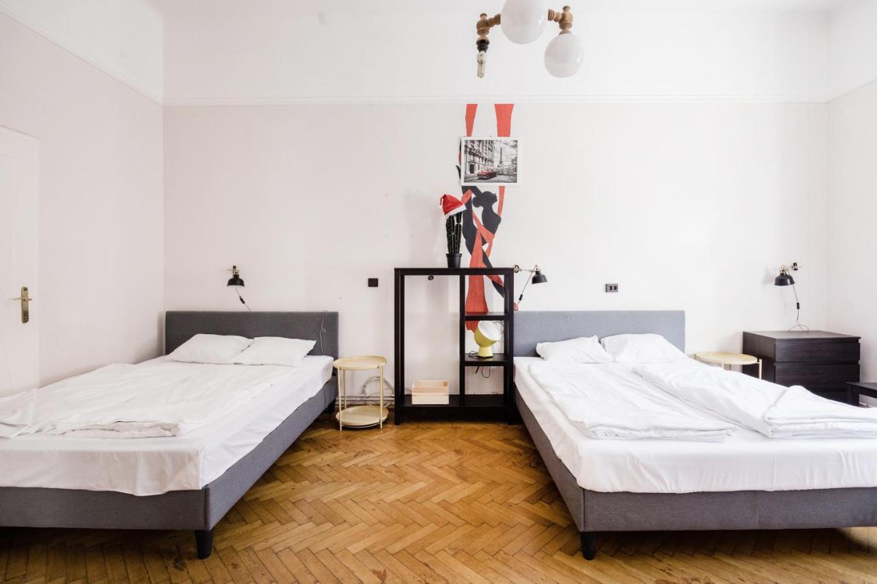 Downtown Circus Apartment Boedapest Buitenkant foto