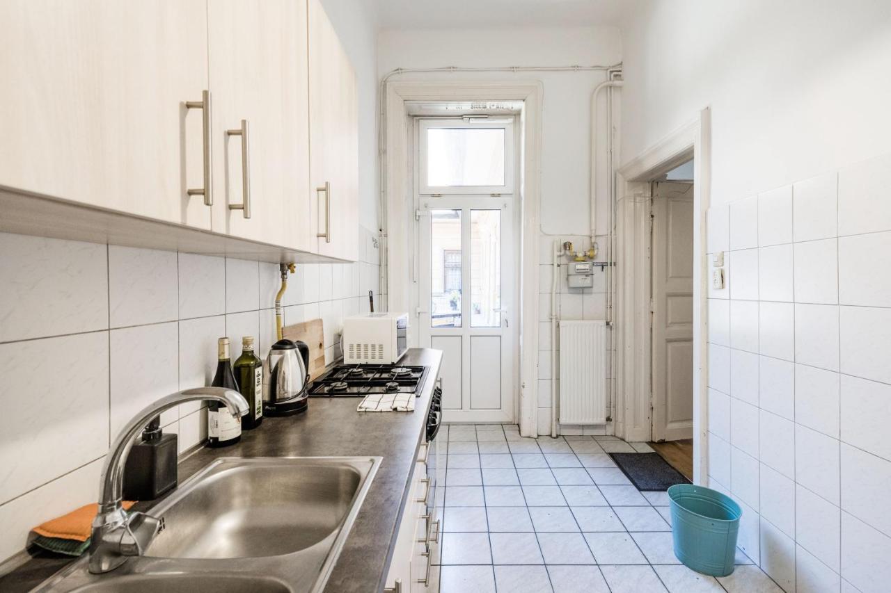 Downtown Circus Apartment Boedapest Buitenkant foto