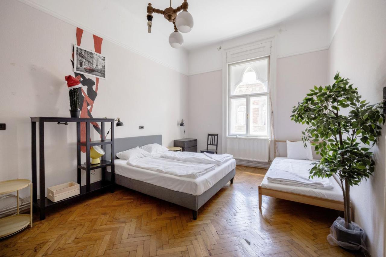 Downtown Circus Apartment Boedapest Buitenkant foto